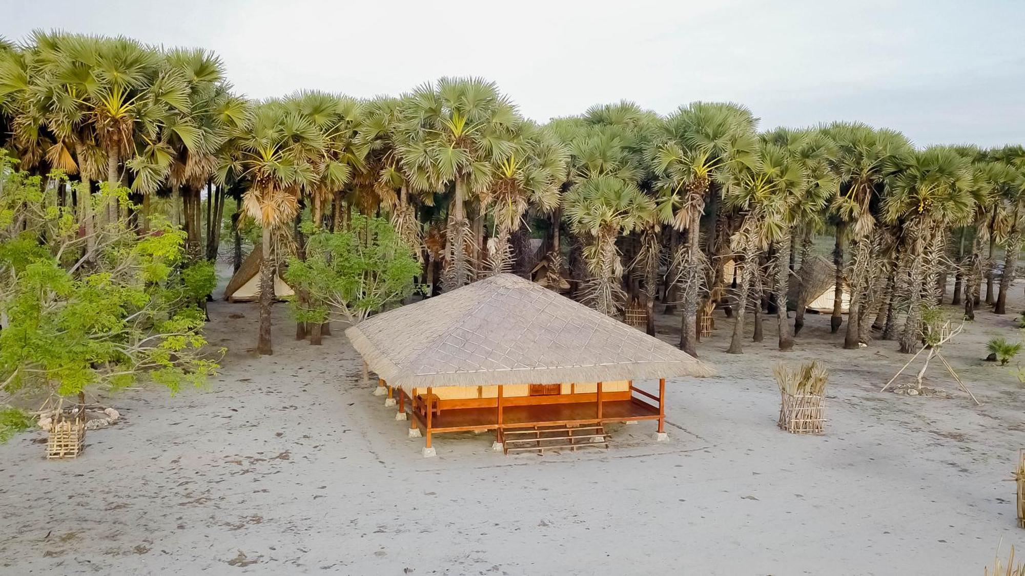 Costa Beach Resort & Club Waingapu Dış mekan fotoğraf